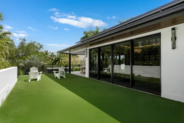 $7,659,000 | 6031 Southwest 88th Street, Miami, FL 33156