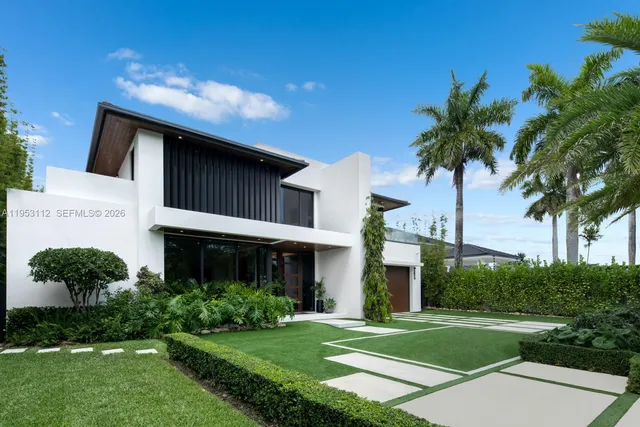 $7,659,000 | 6031 Southwest 88th Street, Miami, FL 33156