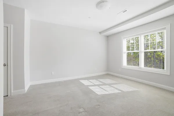 $599,000 | 707 Southwood Lane, Unit 707, Clinton, MA 01510