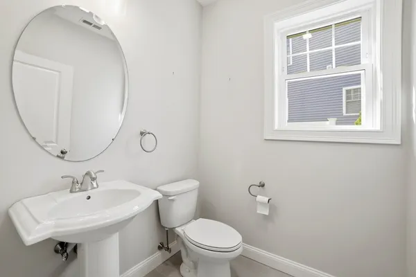 $599,000 | 707 Southwood Lane, Unit 707, Clinton, MA 01510