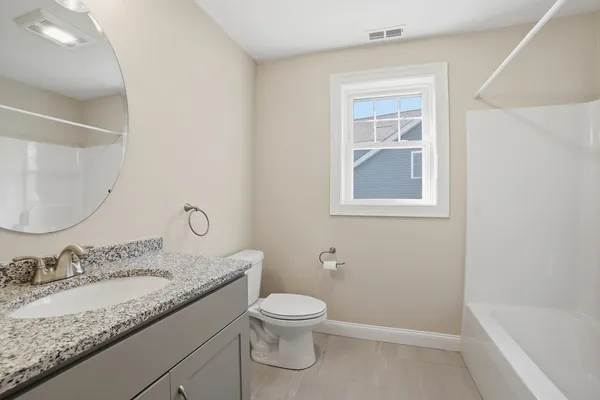 $599,000 | 707 Southwood Lane, Unit 707, Clinton, MA 01510