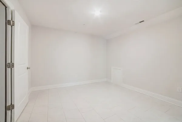 $599,000 | 707 Southwood Lane, Unit 707, Clinton, MA 01510