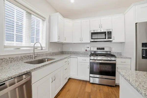 $599,000 | 707 Southwood Lane, Unit 707, Clinton, MA 01510