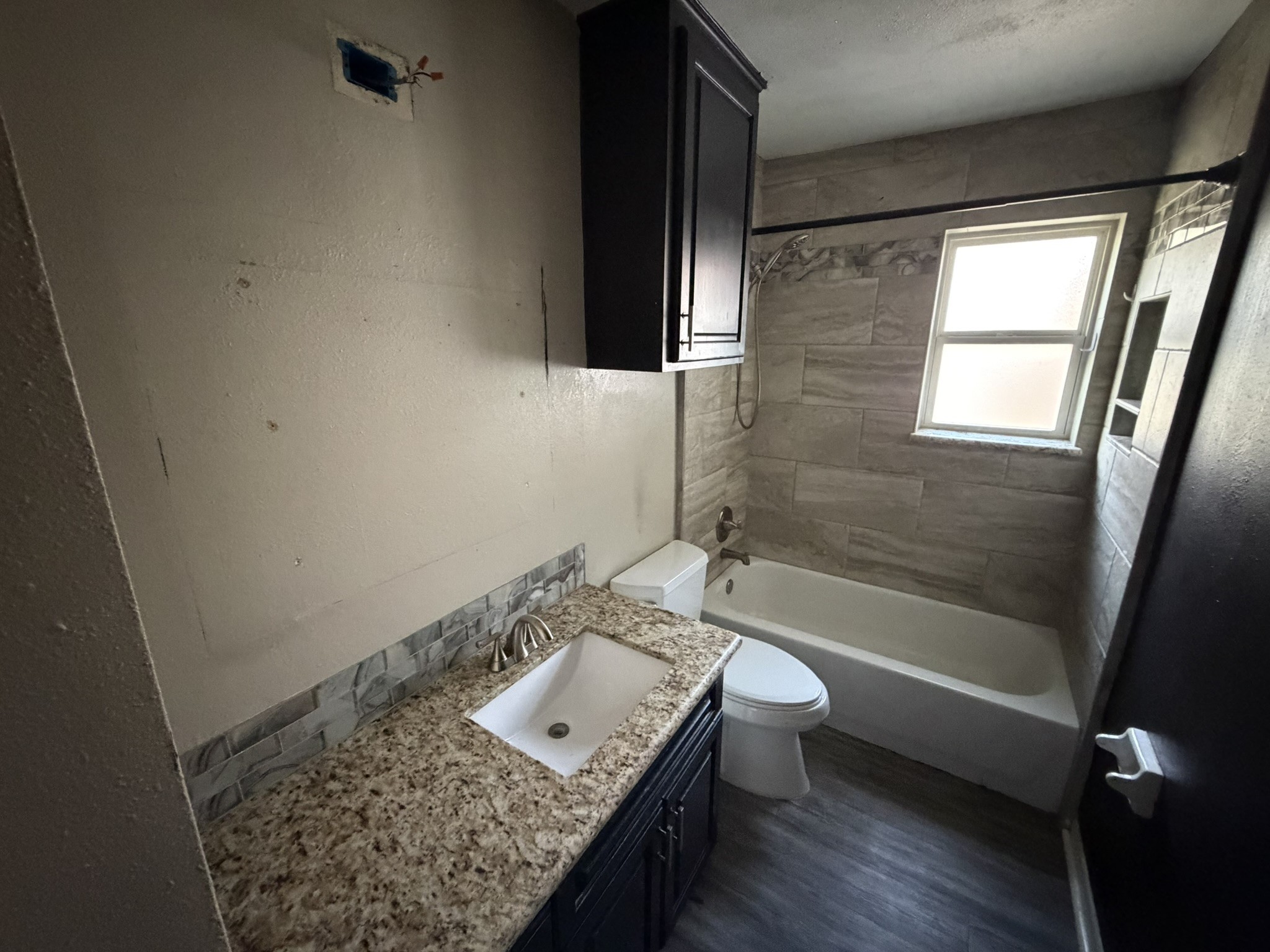1422 Kappa Street Pasadena, TX 77504 - Photo 8 of 24