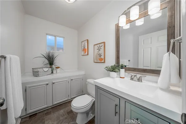 $297,950 | 13370 Venus Village, Clearlake Oaks, CA 95423