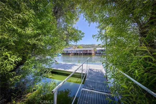 $297,950 | 13370 Venus Village, Clearlake Oaks, CA 95423