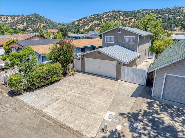 $297,950 | 13370 Venus Village, Clearlake Oaks, CA 95423