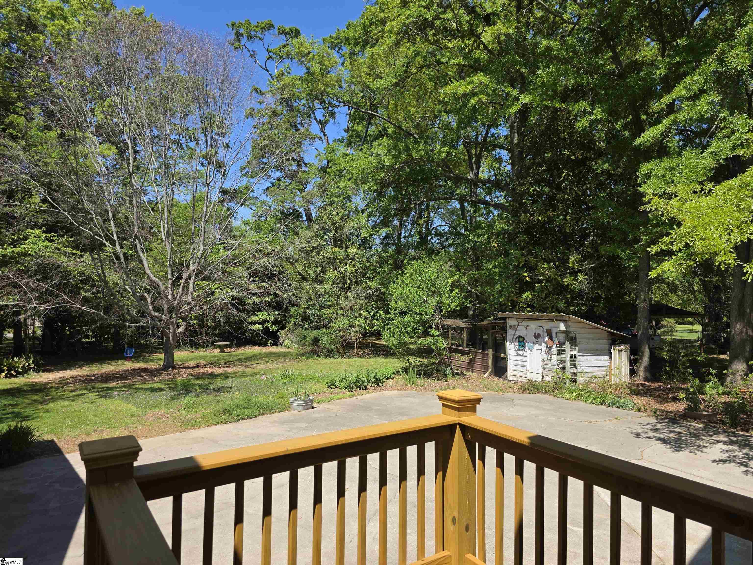 302 River Street Belton, SC 29627 - Photo 9 of 32