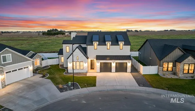 $635,000 | 696 Full Moon Way, Twin Falls, ID 83301