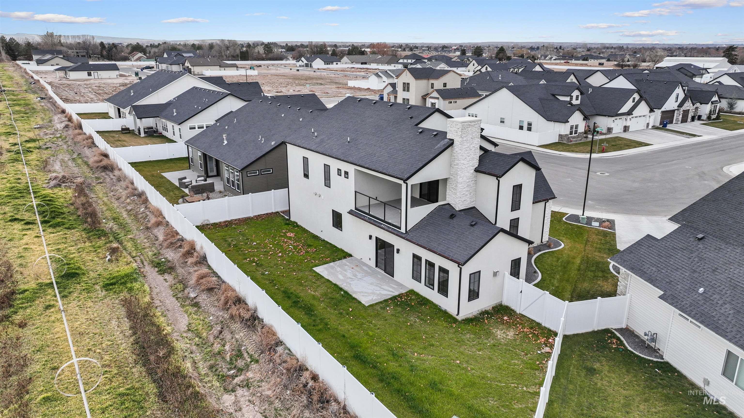 696 Full Moon Way Twin Falls, ID 83301 - Photo 42 of 48 Aerial view of residential area