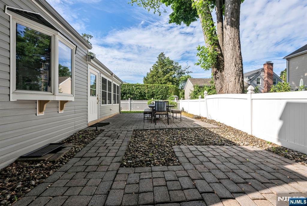 451 Bogert Avenue Ridgewood, NJ 07450 - Photo 31 of 33