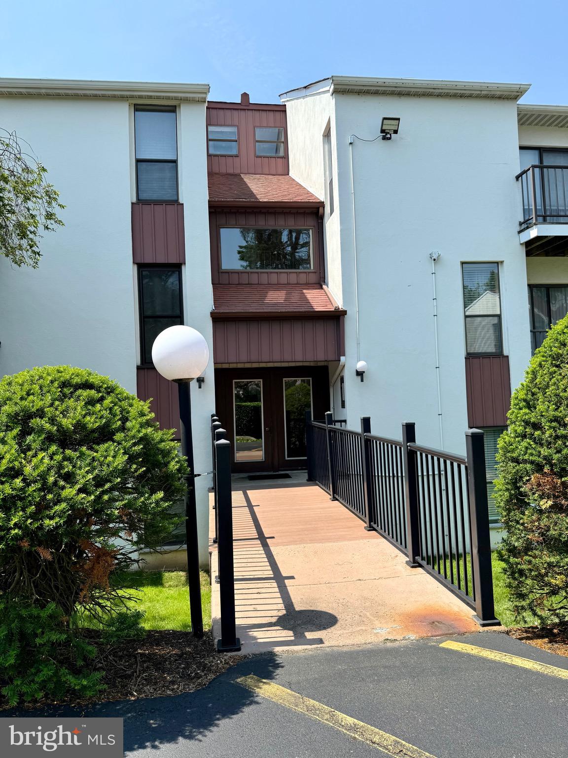 301 Byberry Road, Unit H10 Philadelphia, PA 19116 - Photo 1 of 26 Gallery Image 1