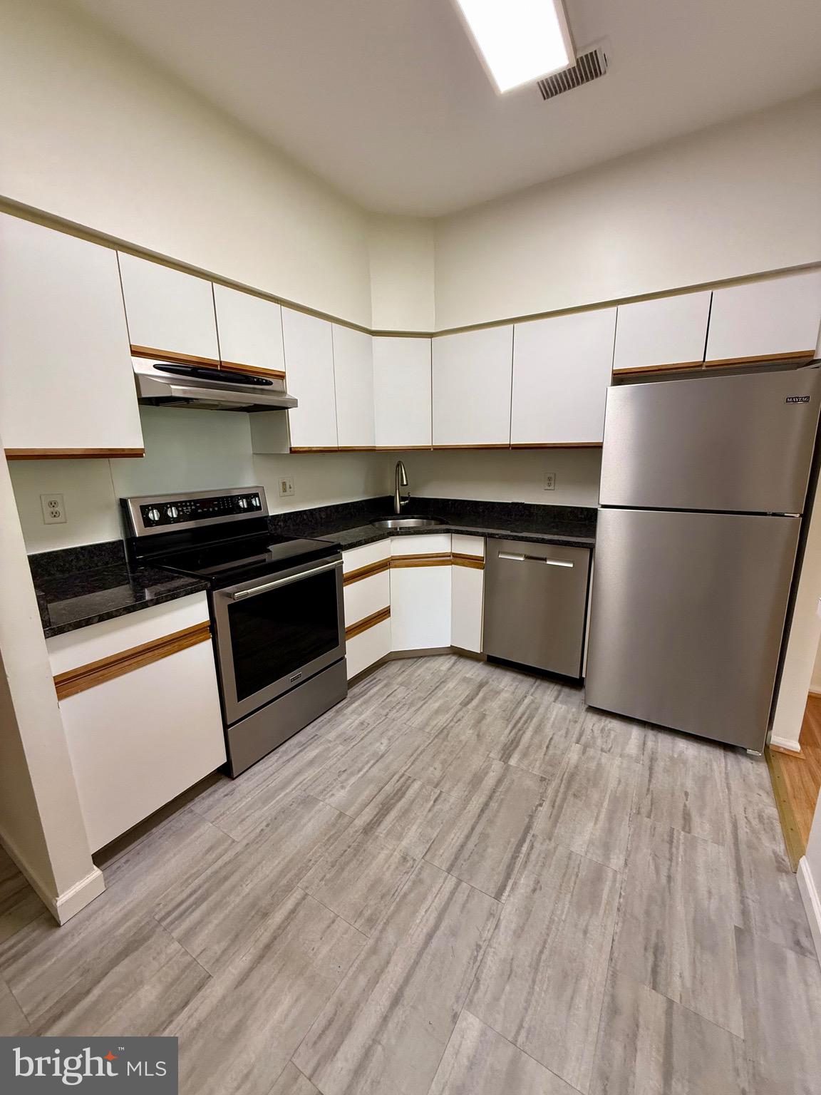 301 Byberry Road, Unit H10 Philadelphia, PA 19116 - Photo 8 of 26 Gallery Image 8