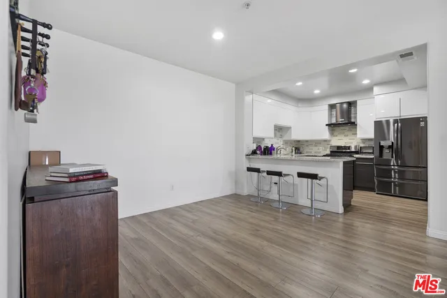 $978,000 | 4568 West 1st Street, Unit 307, Los Angeles, CA 90004