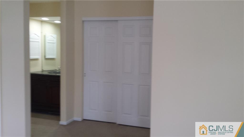 2101 Timber Oaks Road, Unit 2101 Edison, NJ 08820 - Photo 10 of 14 Gallery Image 10