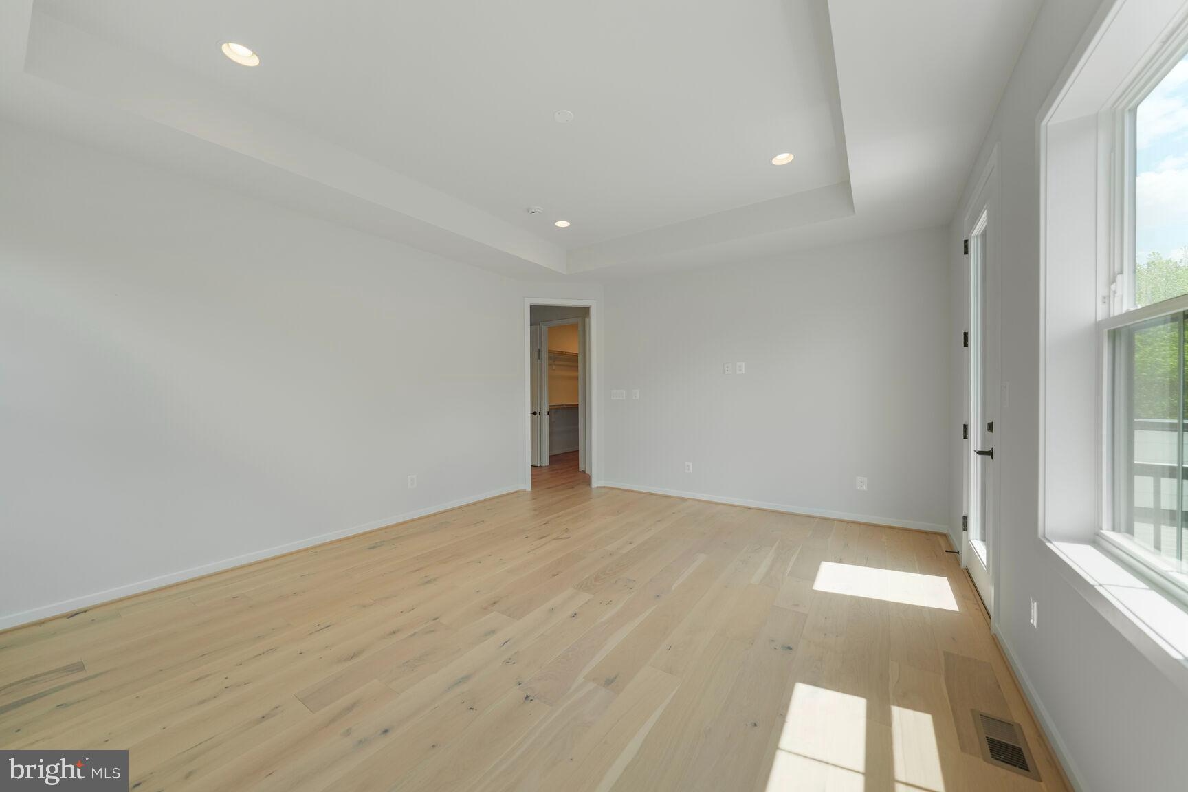 11461 Stuart Mill Road Oakton, VA 22124 - Photo 35 of 49 Gallery Image 35