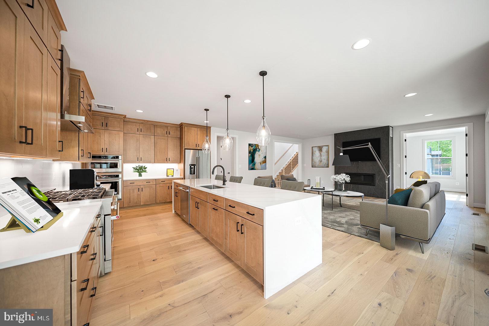 11461 Stuart Mill Road Oakton, VA 22124 - Photo 4 of 49 Gallery Image 4