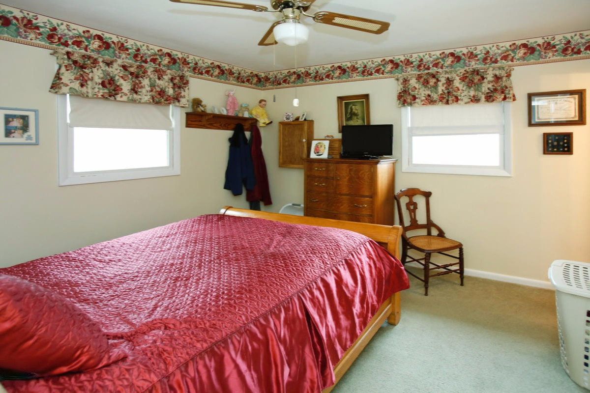 253 Stuart Lake Road Marshall, MI 49068 - Photo 12 of 24 15014495_11