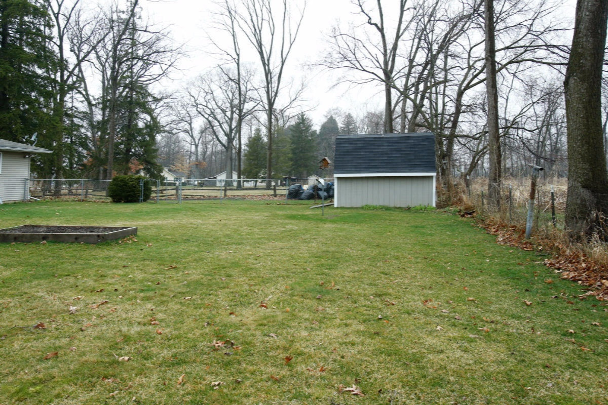 253 Stuart Lake Road Marshall, MI 49068 - Photo 22 of 24 15014495_21