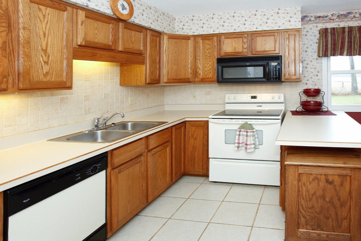 253 Stuart Lake Road Marshall, MI 49068 - Photo 6 of 24 15014495_05