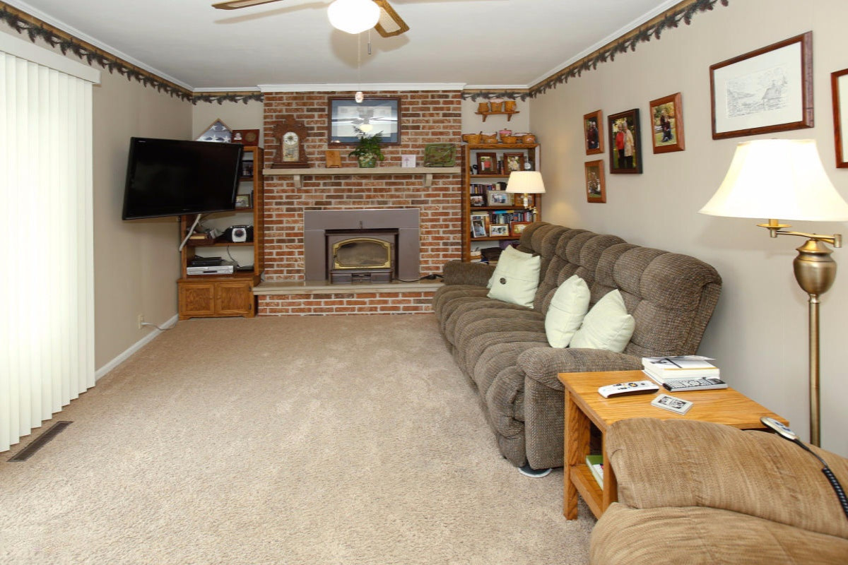 253 Stuart Lake Road Marshall, MI 49068 - Photo 9 of 24 15014495_08