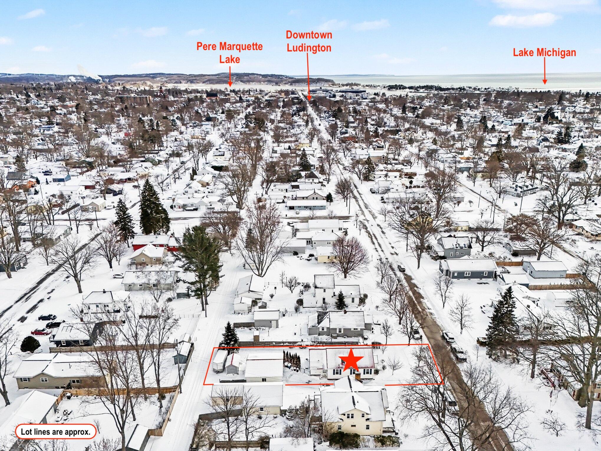 814 North Rath Avenue Ludington, MI 49431 - Photo 7 of 40 Aerial