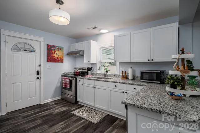 $1,600 | 4906 South New Hope Road, Belmont, NC 28012