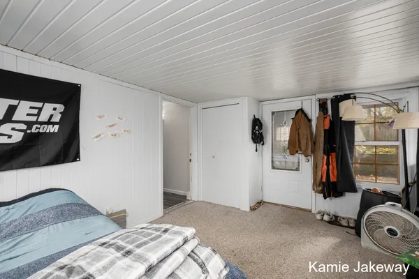 $475,000 | 8395 McArthur Avenue Northeast, Belding, MI 48809