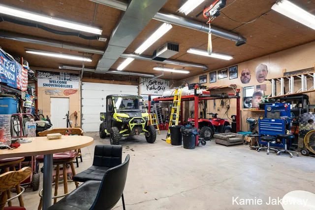 $493,000 | 8395 McArthur Avenue Northeast, Belding, MI 48809