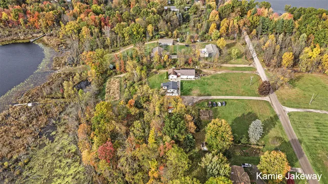 $493,000 | 8395 McArthur Avenue Northeast, Belding, MI 48809