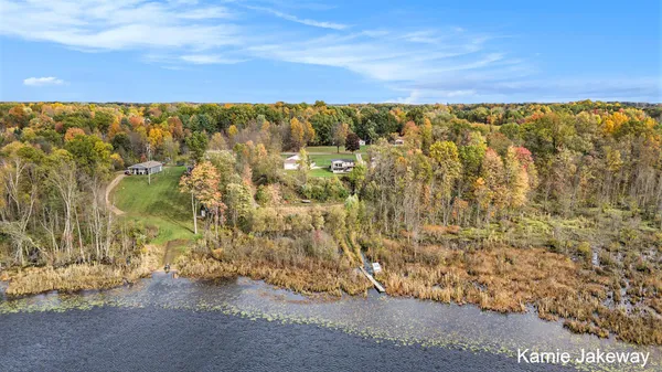 $475,000 | 8395 McArthur Avenue Northeast, Belding, MI 48809