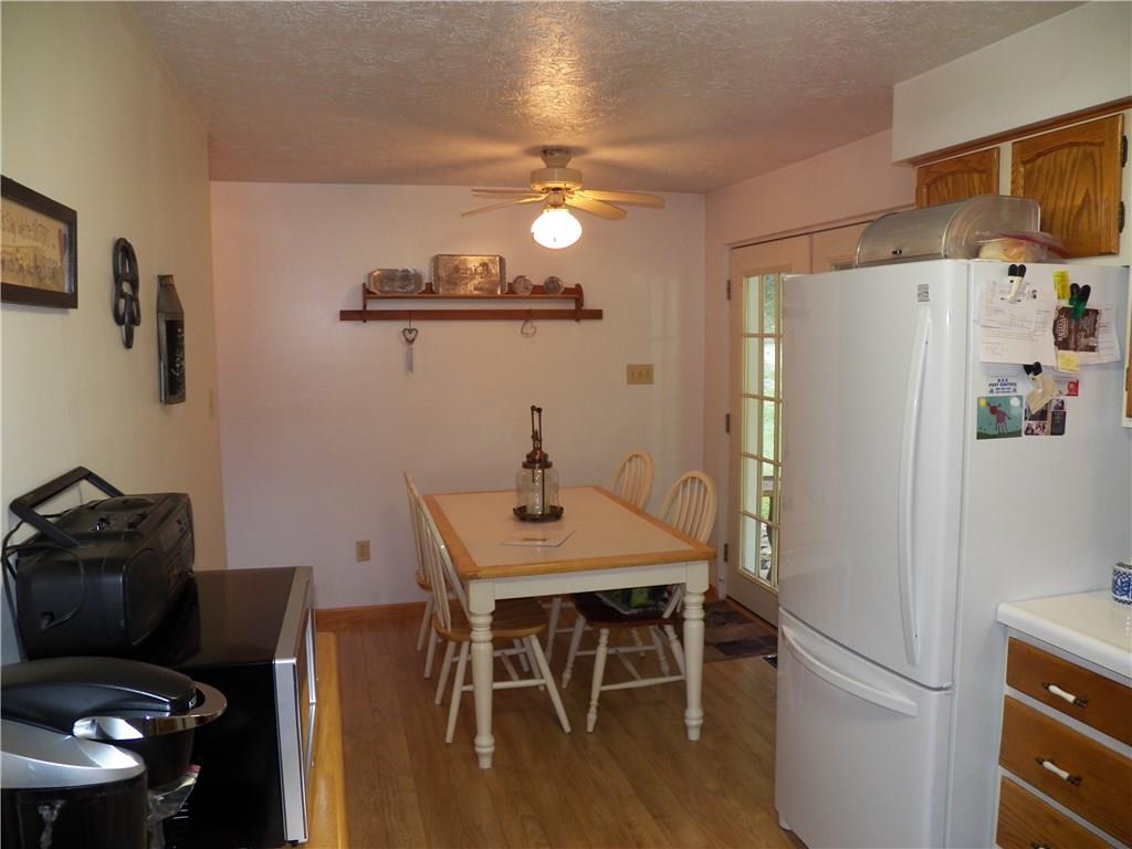 3050 Woodlake Road Apollo, PA 15613 - Photo 5 of 22