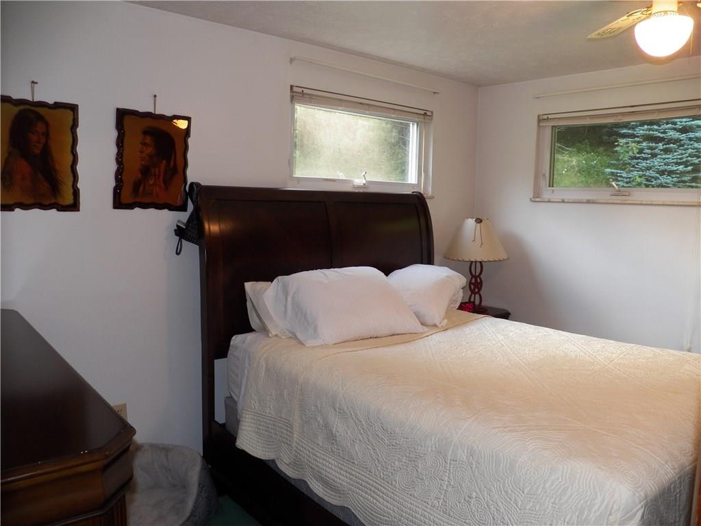 3050 Woodlake Road Apollo, PA 15613 - Photo 7 of 22