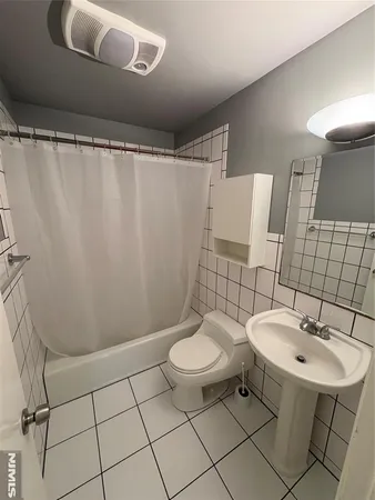 $1,500 | 422 Sussex Street, Harrison, NJ 07029