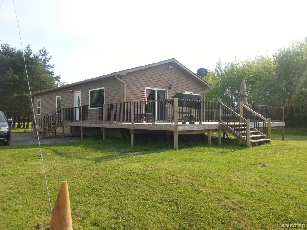9505 Brandon Road Avoca, MI 48006 - Photo 28 of 45 20150626_085925.jpg
