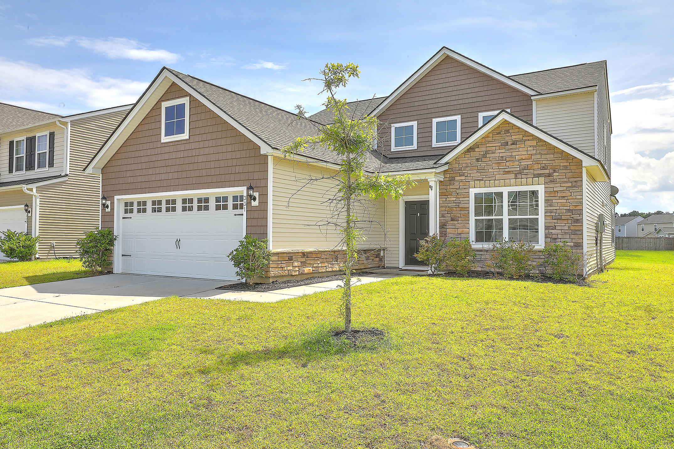 331 Fox Ridge Lane Moncks Corner, SC 29461 - Photo 2 of 35 1R3A4738_39_40_41_42_43_44