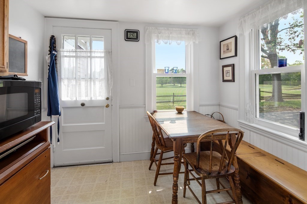 31 Sherwood Road Hingham, MA 02043 - Photo 12 of 25 Gallery Image 12