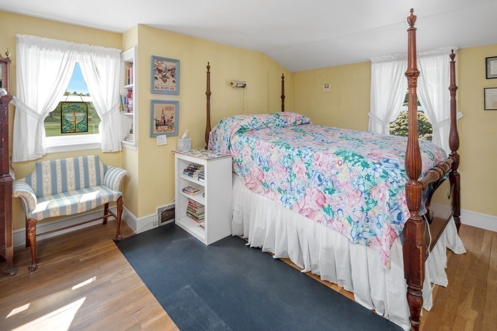 31 Sherwood Road Hingham, MA 02043 - Photo 18 of 25 Gallery Image 18
