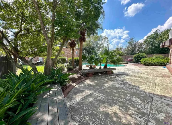 $68,000 | 4735 Government Street, Unit 212, Baton Rouge, LA 70806