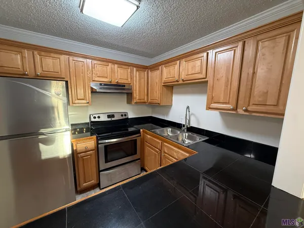 $68,000 | 4735 Government Street, Unit 212, Baton Rouge, LA 70806