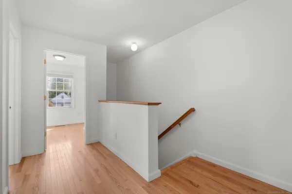 $4,800 | 322 Greenfield Street, Fairfield, CT 06825
