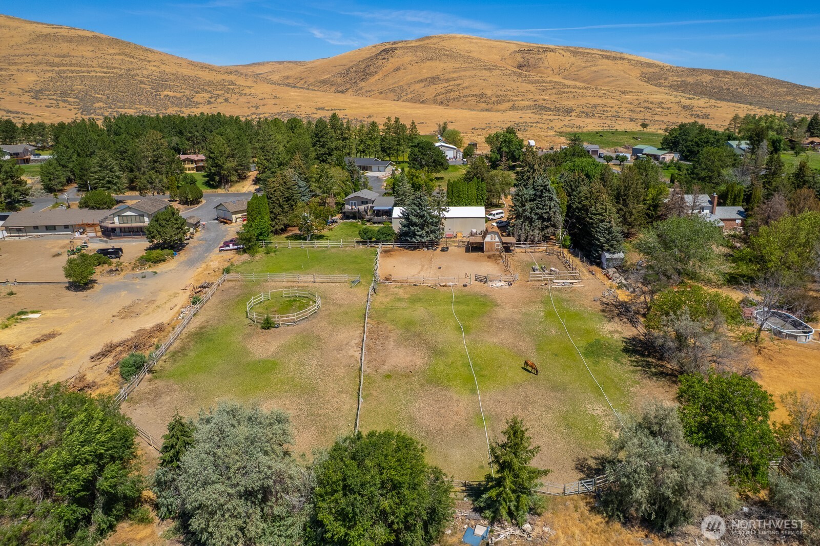 5255 Painted Hills Road Ephrata, WA 98823 - Photo 16 of 32