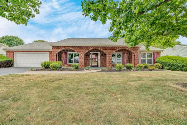 $424,900 | 1677 Kingsmill Drive, Salem, VA 24153