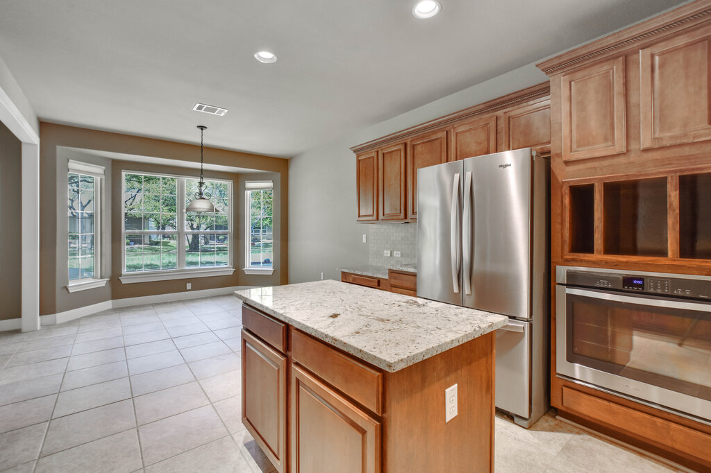 735 Breezeway Lane Georgetown, TX 78633 - Photo 13 of 33