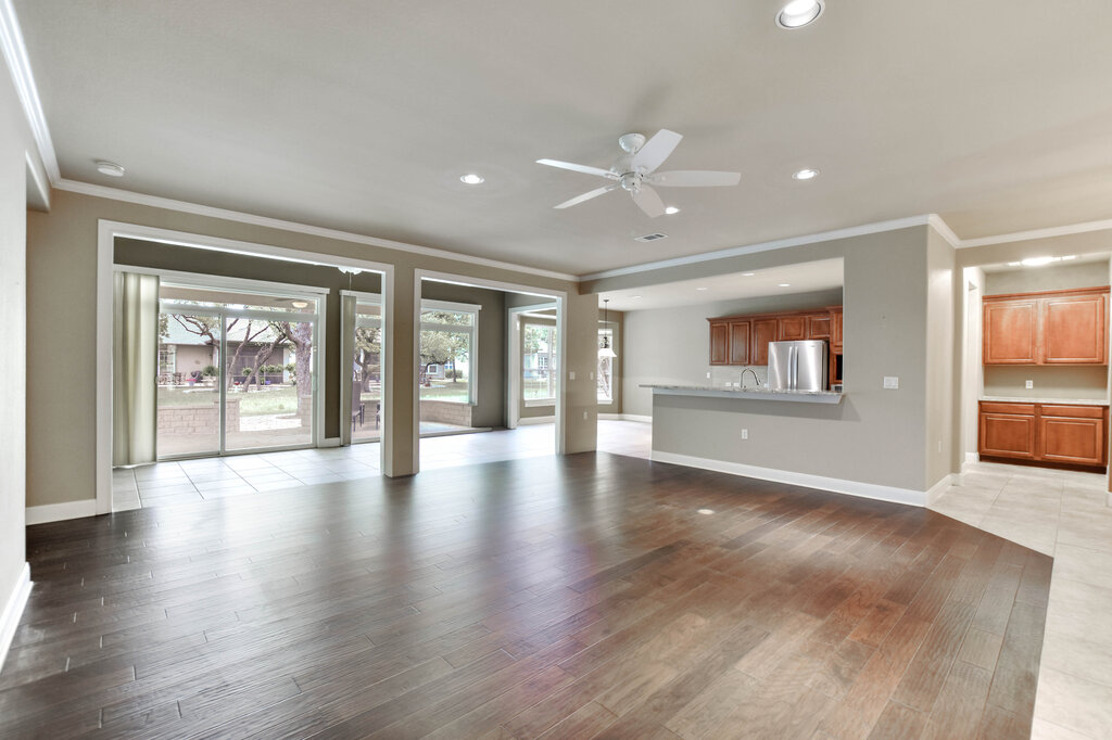 735 Breezeway Lane Georgetown, TX 78633 - Photo 5 of 33 Living room open to kitchen, recessed lighting