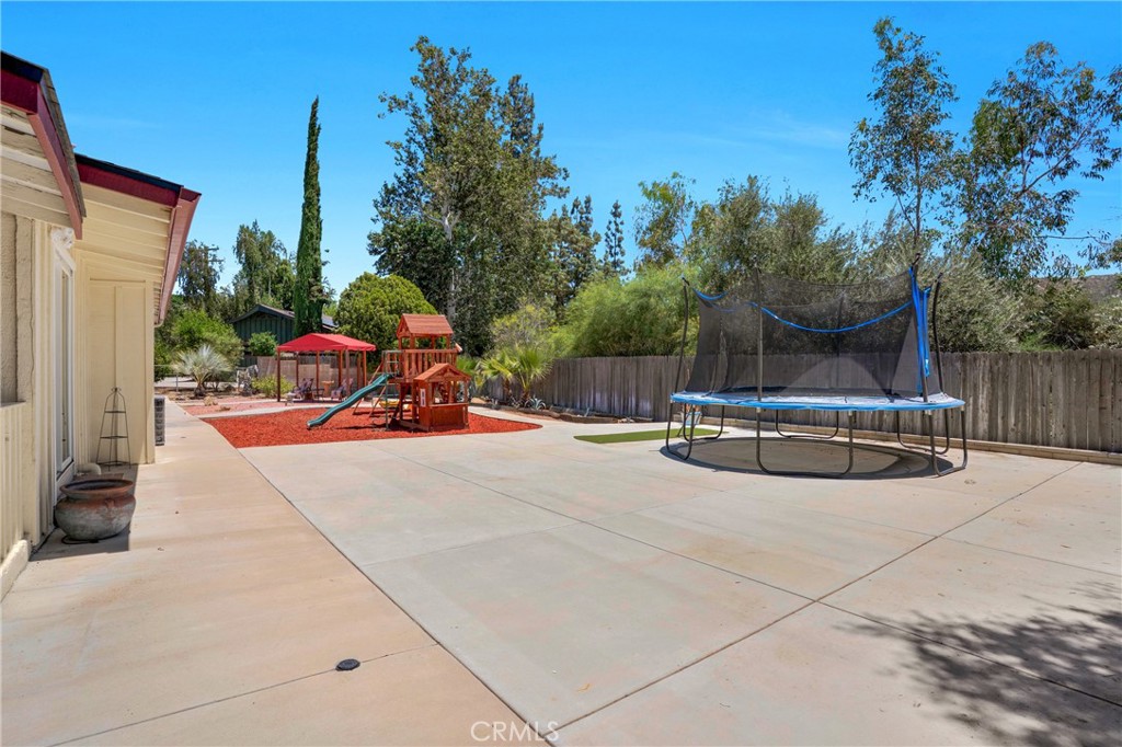 41257 Crest Drive Hemet, CA 92544 - Photo 33 of 53 Extra concrete in this backyard.