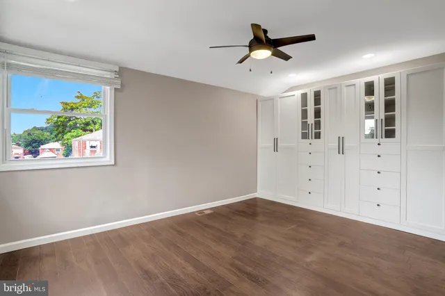 $639,900 | 3617 South Four Mile Run Drive, Arlington, VA 22206