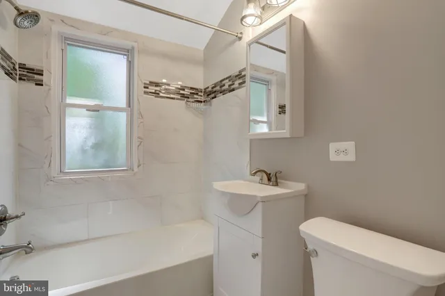 $639,900 | 3617 South Four Mile Run Drive, Arlington, VA 22206