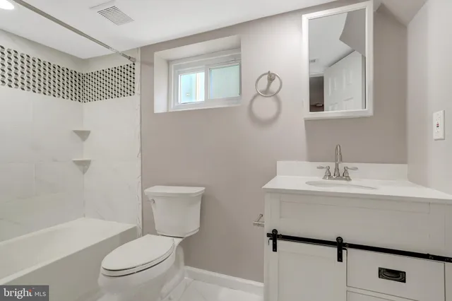 $639,900 | 3617 South Four Mile Run Drive, Arlington, VA 22206