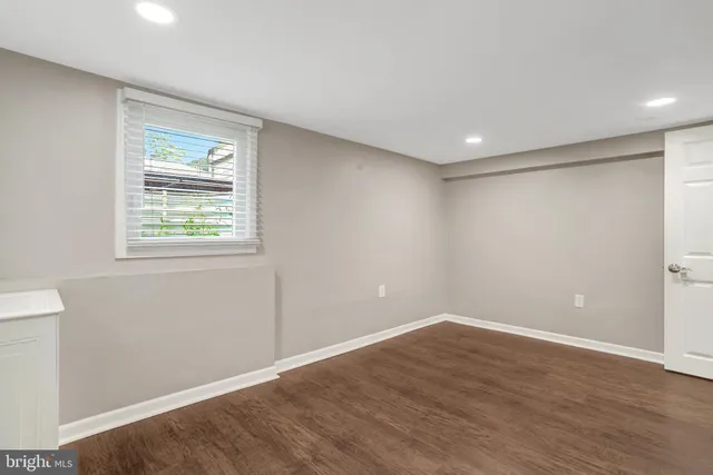 $639,900 | 3617 South Four Mile Run Drive, Arlington, VA 22206